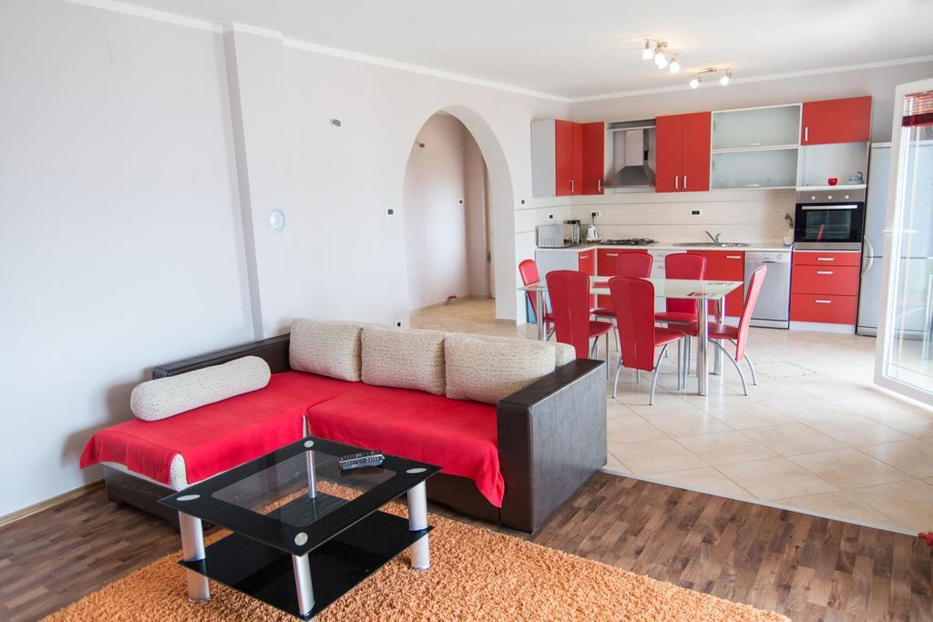 Apartments Vukic Цриквеница Экстерьер фото
